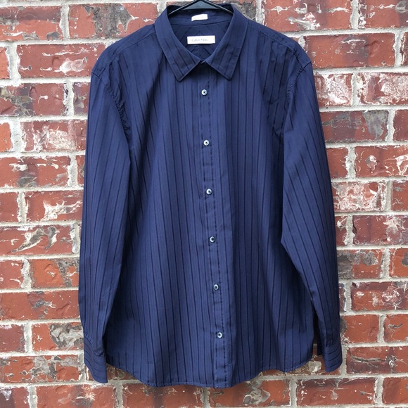 Calvin Klein button down shirt - Picture 1 of 5